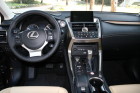 Lexus NX 200t Luxury Line, Armaturenbrett