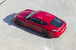 Der Porsche Panamera GTS aus der Vogelperspektive