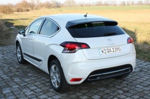 Der Dachspoiler des Citroen DS4 als THP 200 SportChic