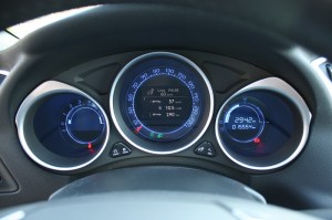 Der Tachometer des Citroen DS4 wirken Edel