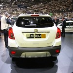 Das Heck des neuen SUV Opel Mokka