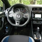Das Cockpit des VW Polo Blue GT