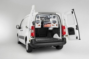 Citroen Berlingo Kastenwagen mit der Einrichtung von Simpleco