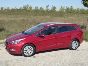 Der neue Kia Ceed Sportswagon in der Seitenansicht