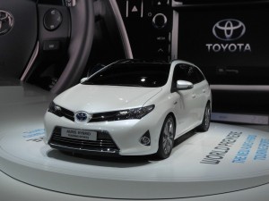 Toyota Auris Touring Sports auf dem Pariser Autosalon 2012