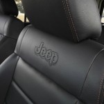 Die Ledersitze des Jeep Wrangler Black Edition
