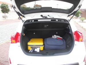 Der Kofferraum des Toyota Auris als Hybrid