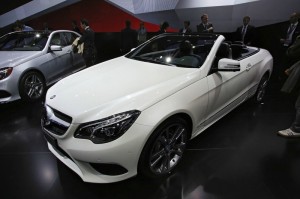 Mercedes-Benz E-Klasse Cabriolet auf der Detroit Autoshow 2013