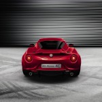 Die Heckpartie des Alfa Romeo 4C (Rot, Baujahr 2013)