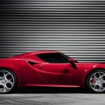 Die Seitenpartie eines 2013-er Alfa Romeo 4C