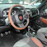 Das Cockpit des Fiat 500L Trekking