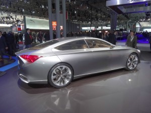 Hyundai HCD-14 Genesis Auftritt auf der Motorshow in New York