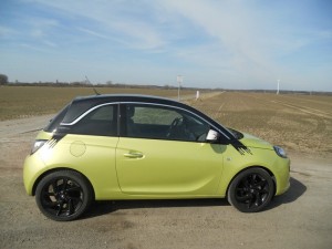 Opel Adam in der Außenfarbe Mojito Green