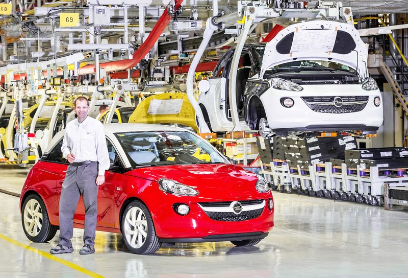 Produktion des Kleinstwagens Opel Adam