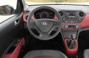 Das Cockpit des Kleinstwagens Hyundai i10