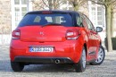 Die Heckpartie des Citroen DS3 Pure Tech VTi 82 in der Farbe rot