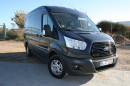 2014er Ford Transit Kastenwagen in der Frontansicht