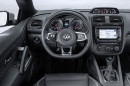Das Cockpit des VW Scirocco Facelift-Modells