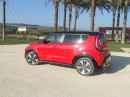 Die zweite Generation des Kia Soul 2014 in rot