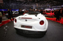 Alfa Romeo 4C Spider auf dem Genfer Automobil-Salon 2014