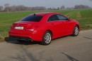 Roter Mercedes-Benz CLA 200 Urban mit 156 PS