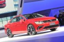 VW New Midsize Coupé auf der Auto China 2014 in Peking